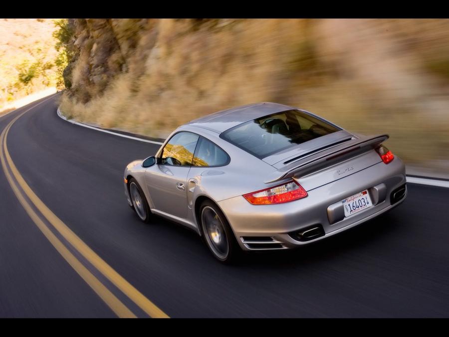  Porsche 911 Turbo 2007 года  (фото 19 из 78)